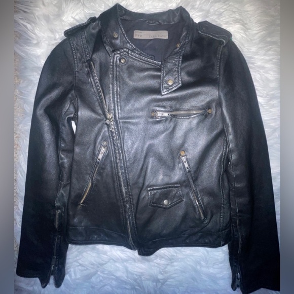 ZARA BASIC Women’s Biker Leather Jacket (S) - Picture 2 of 4